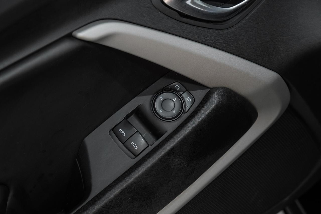 2018 Chevrolet Camaro LT AUTOMATIC REAR CAMERA KEYLESS START BLUETOOTH PADDLE SHIFTERS Carrollton TX