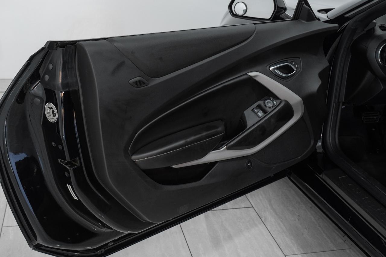 2018 Chevrolet Camaro LT AUTOMATIC REAR CAMERA KEYLESS START BLUETOOTH PADDLE SHIFTERS Carrollton TX