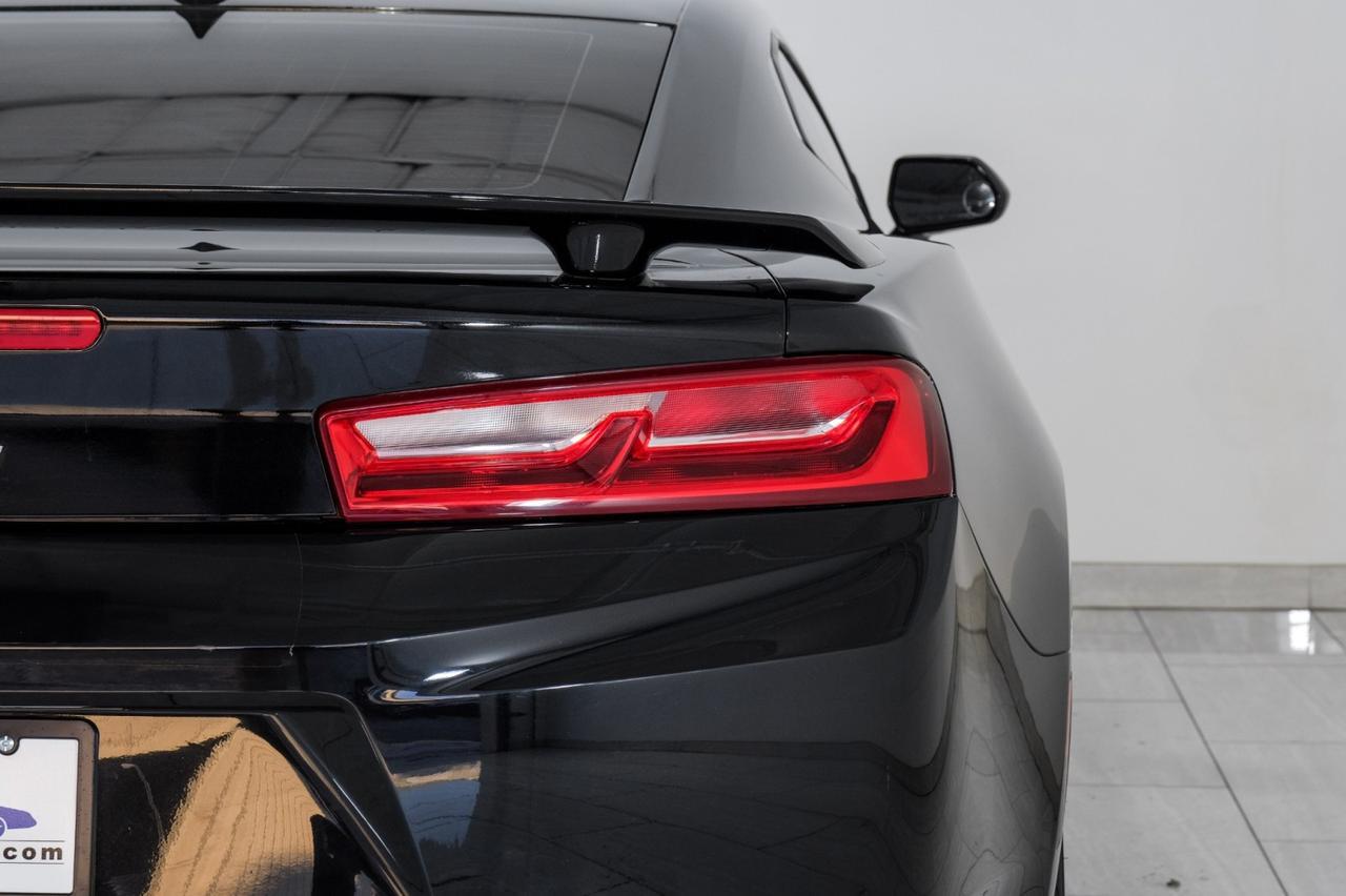 2018 Chevrolet Camaro LT AUTOMATIC REAR CAMERA KEYLESS START BLUETOOTH PADDLE SHIFTERS Carrollton TX