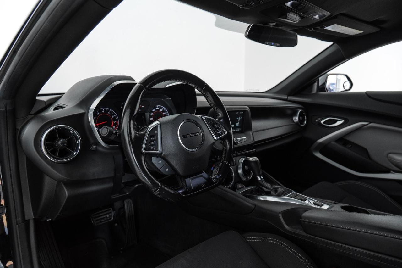 2018 Chevrolet Camaro LT AUTOMATIC REAR CAMERA KEYLESS START BLUETOOTH PADDLE SHIFTERS Carrollton TX