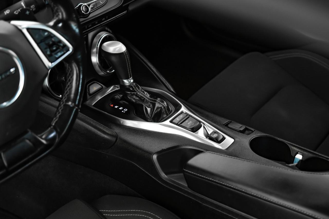 2018 Chevrolet Camaro LT AUTOMATIC RS PKG SUNROOF REAR CAMERA KEYLESS START BLUETOOTH Carrollton TX