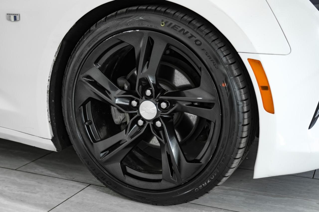 2018 Chevrolet Camaro LT AUTOMATIC RS PKG SUNROOF REAR CAMERA KEYLESS START BLUETOOTH Carrollton TX