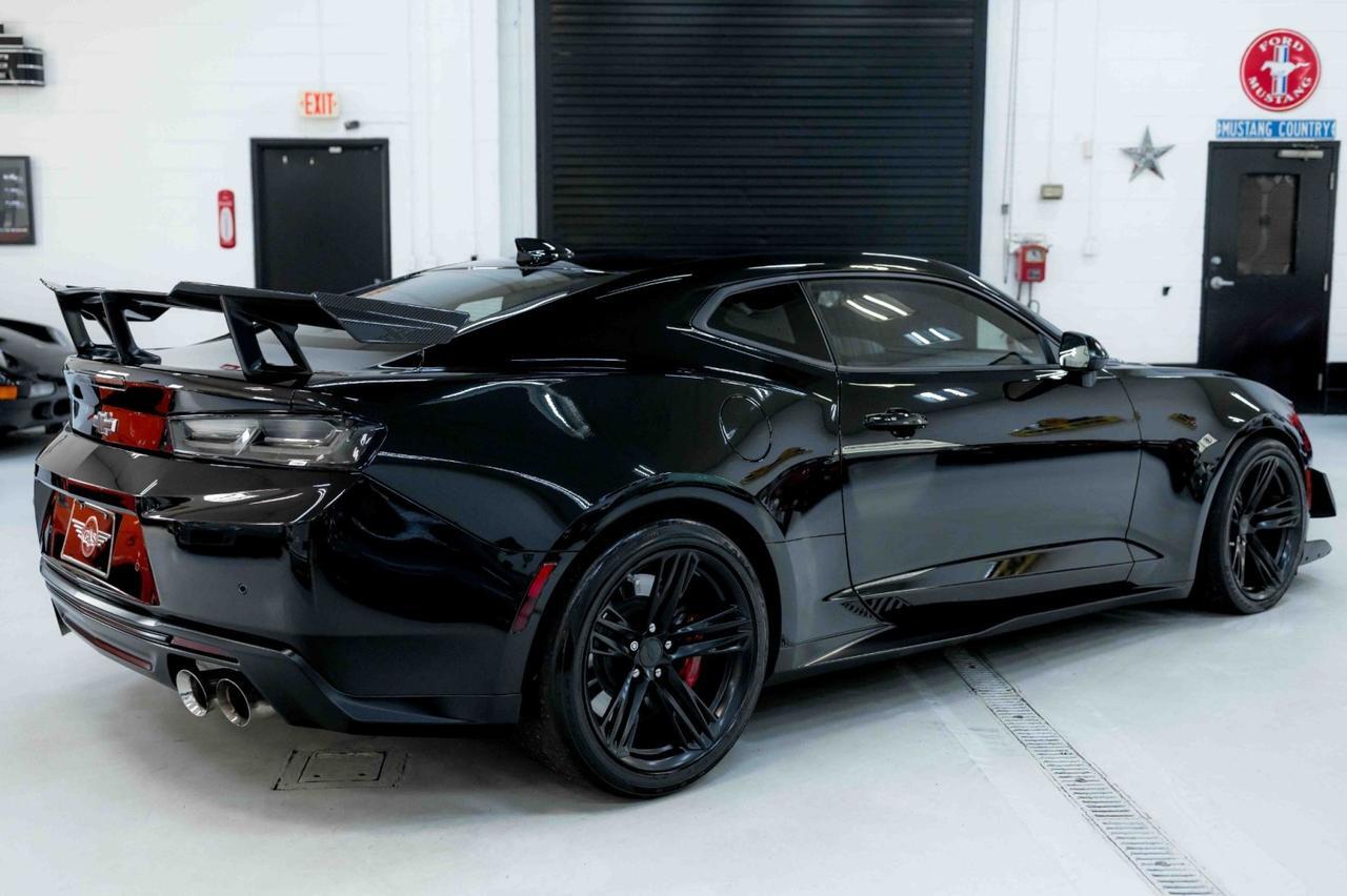 2018 Chevrolet Camaro ZL1 1LE photo 9