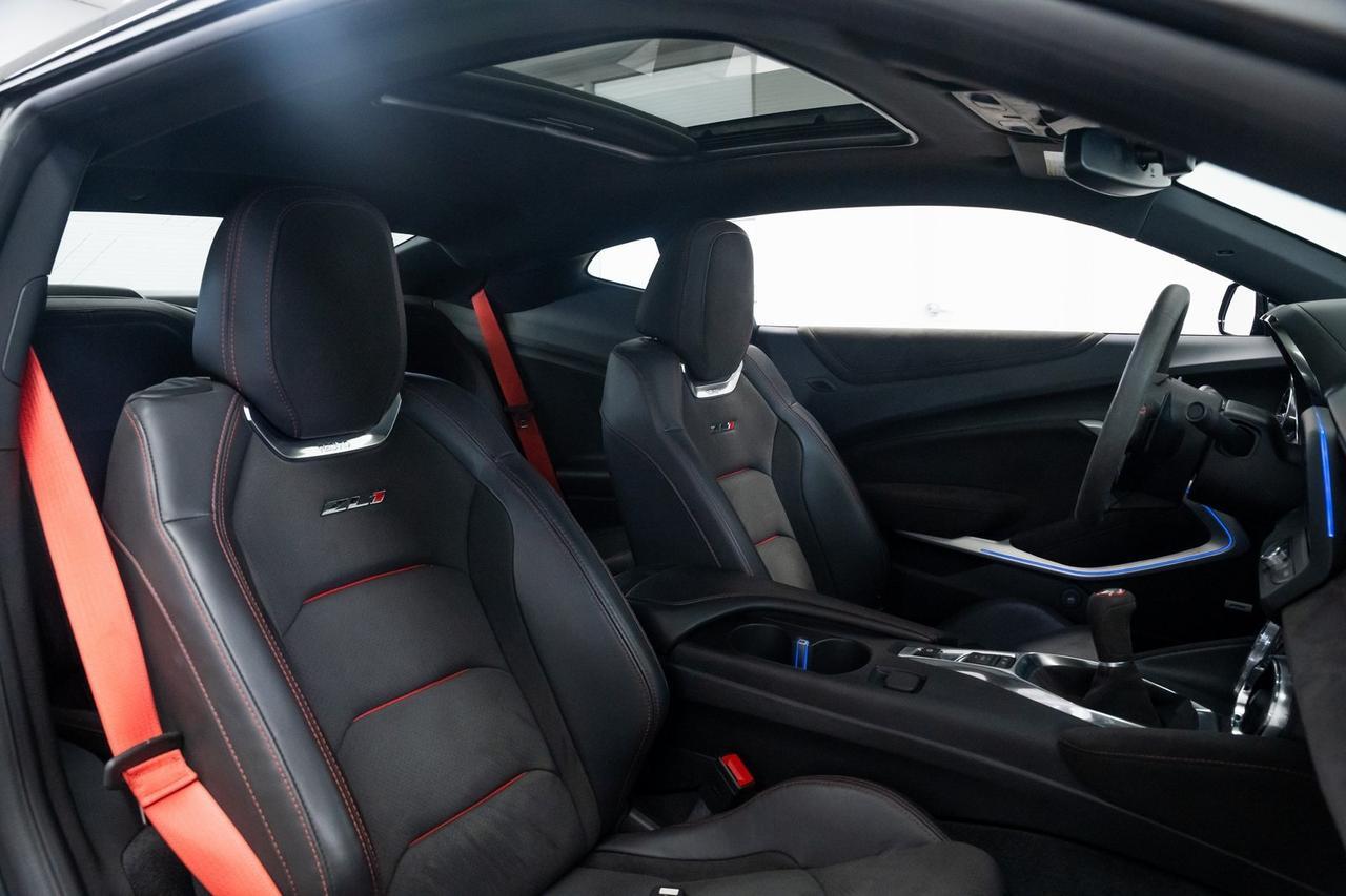2018 Chevrolet Camaro ZL1 Vented Seats RECARO Bucket Seats Bose Audio Portland OR