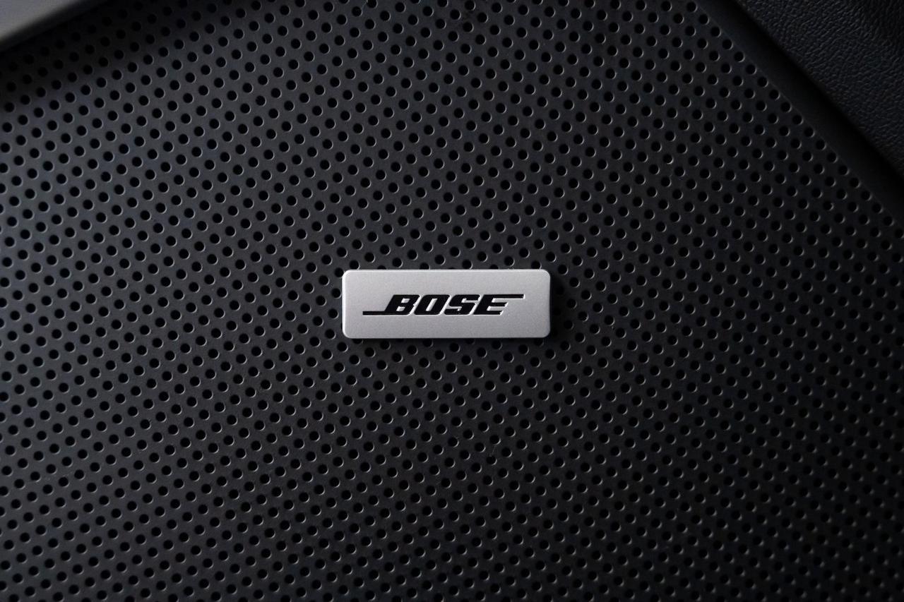 2018 Chevrolet Camaro ZL1 Vented Seats RECARO Bucket Seats Bose Audio Portland OR