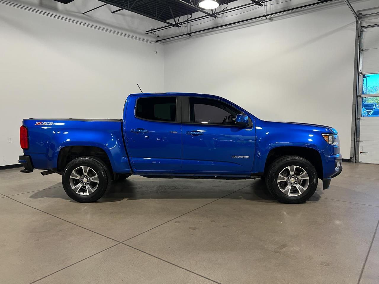 2018 Chevrolet Colorado Z71 photo 2