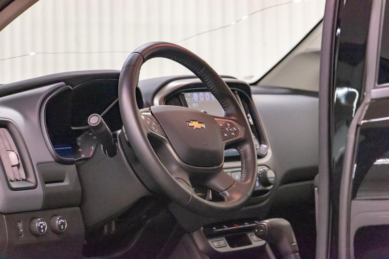 2018 Chevrolet Colorado 4x4 Ext Cab Z71 Leather Nav BCam Red Deer AB