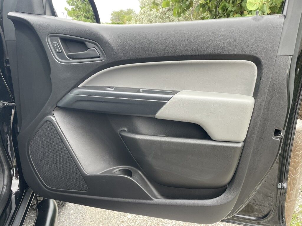 2018 Chevrolet Colorado ALLOY WHEELS~RUNNING BOARDS~BED LINER~TONNEUA COVER~ONLIUNE FINANCE AND SHIPPING AVAILABLE!!!!! Sarasota FL