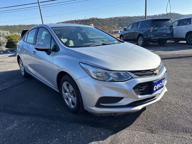 2018 Chevrolet Cruze LS