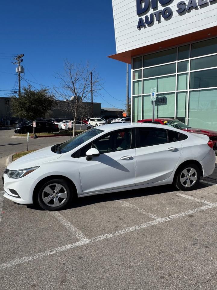 2018 Chevrolet Cruze LS Auto