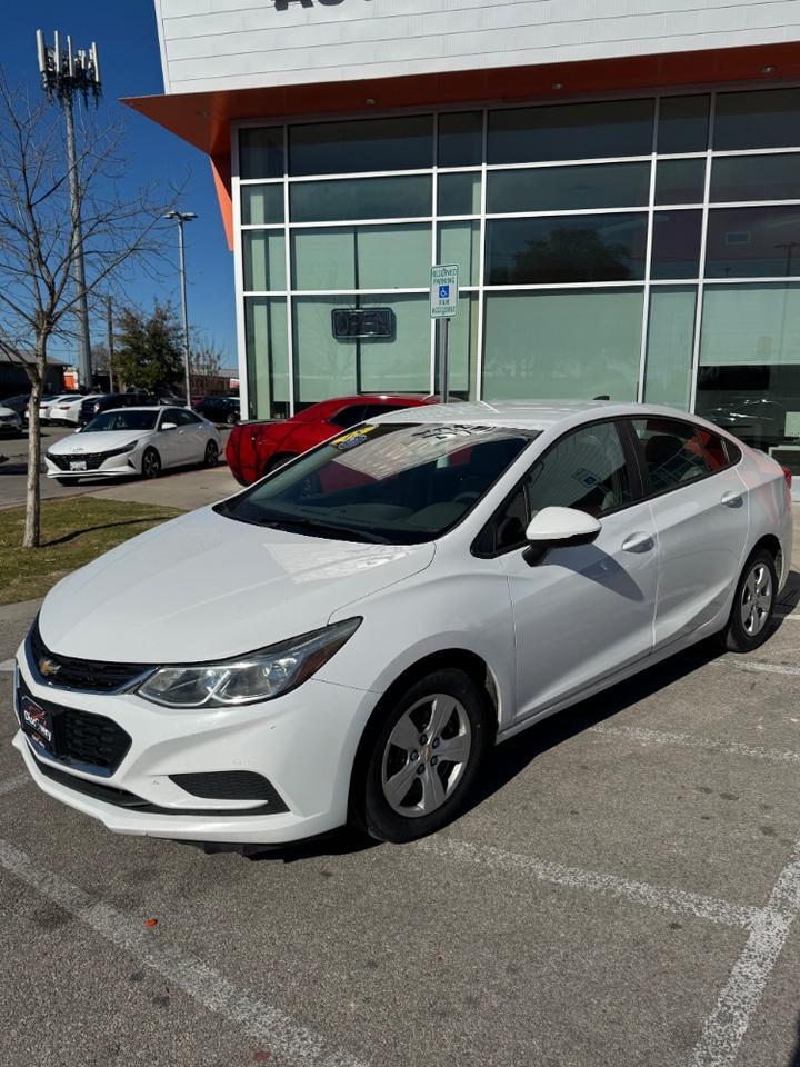 2018 Chevrolet Cruze LS Auto