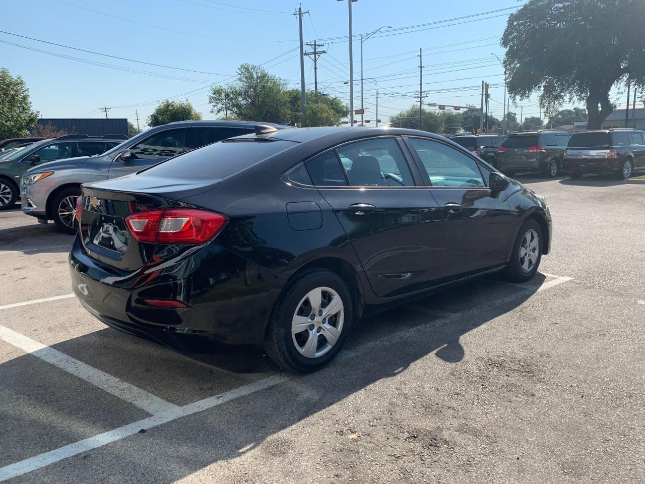 2018 Chevrolet Cruze LS Auto Austin TX