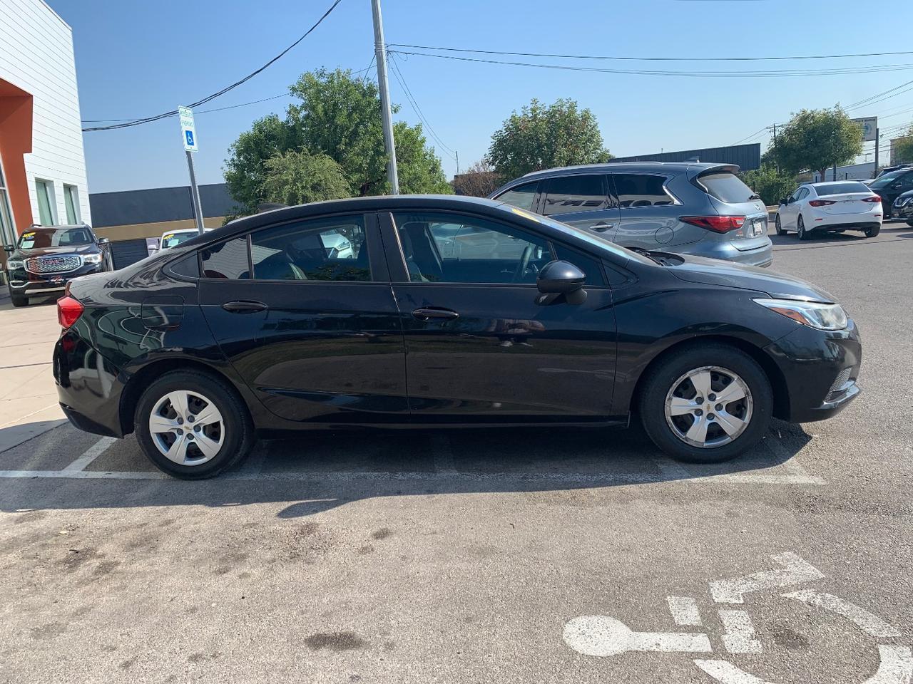 2018 Chevrolet Cruze LS Auto Austin TX