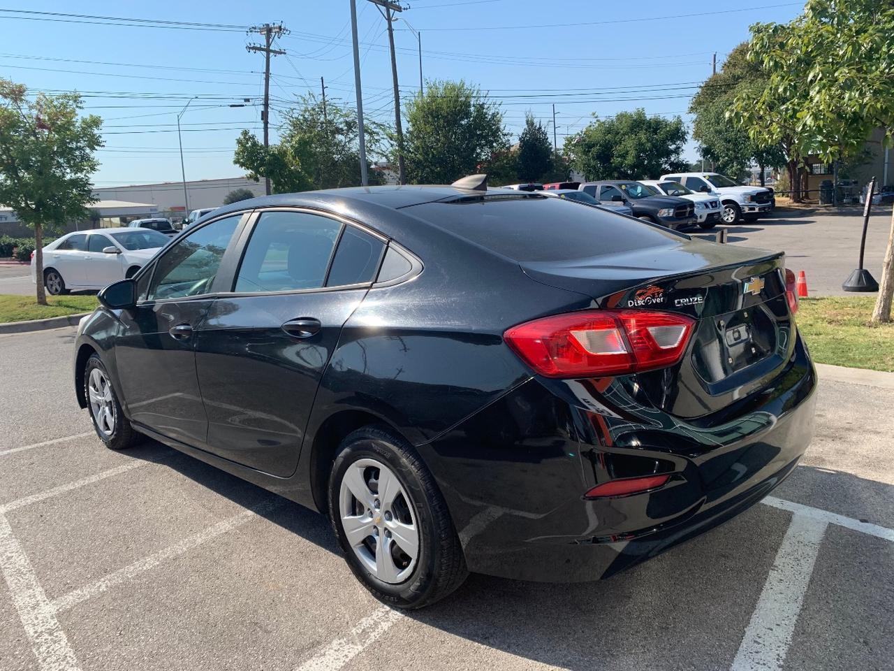 2018 Chevrolet Cruze LS Auto Austin TX