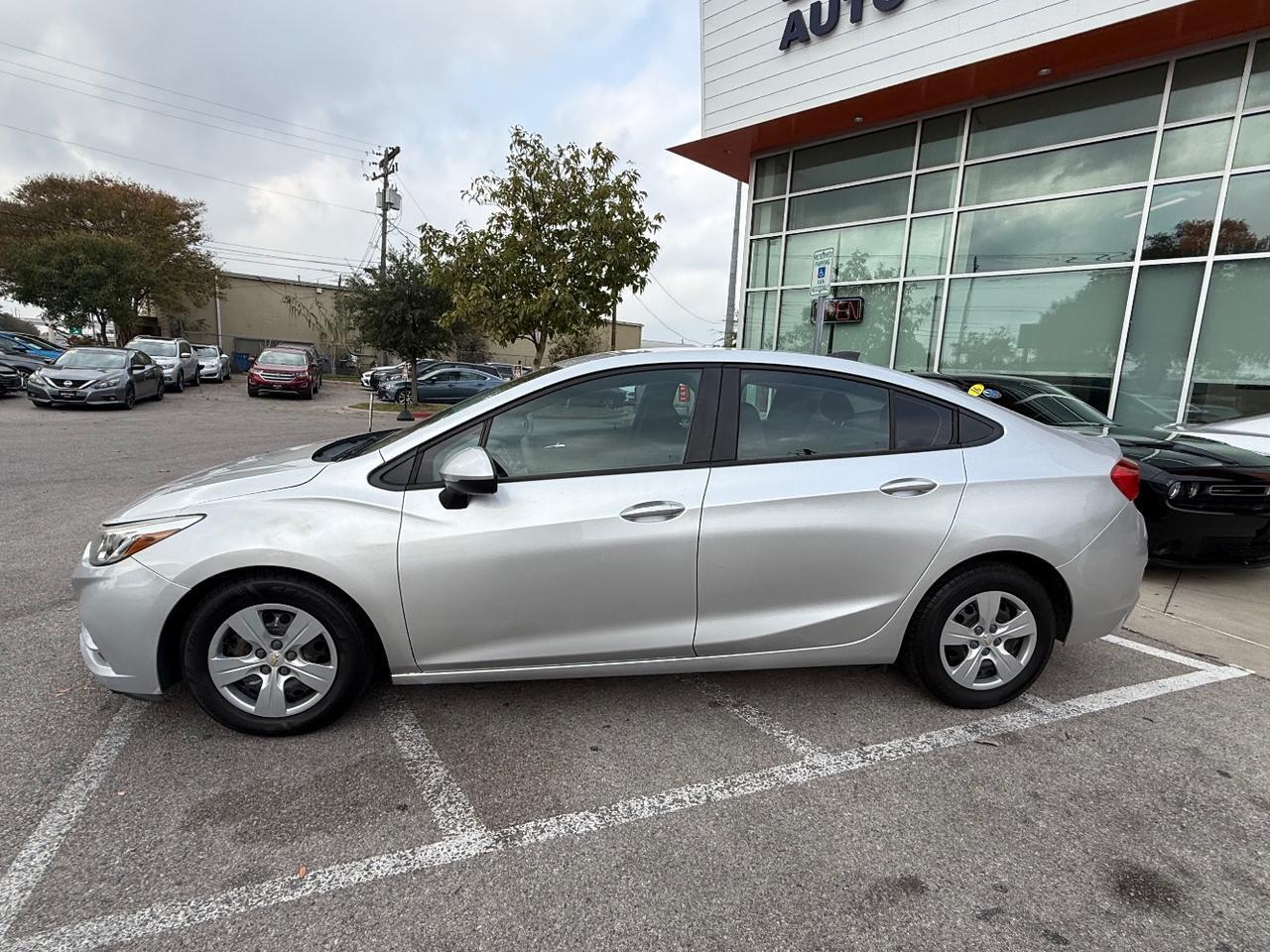 2018 Chevrolet Cruze LS Auto