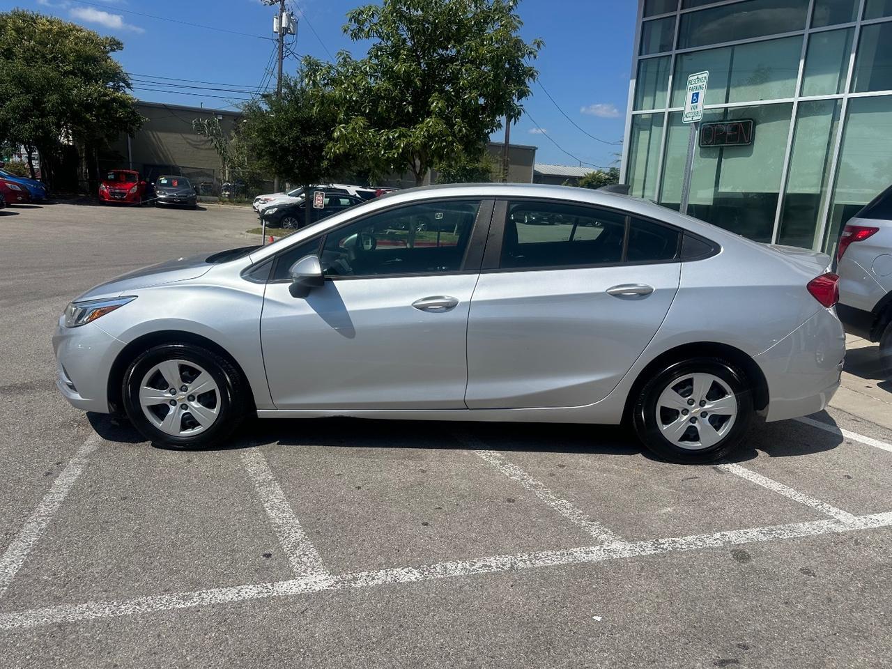 2018 Chevrolet Cruze LS Auto Austin TX