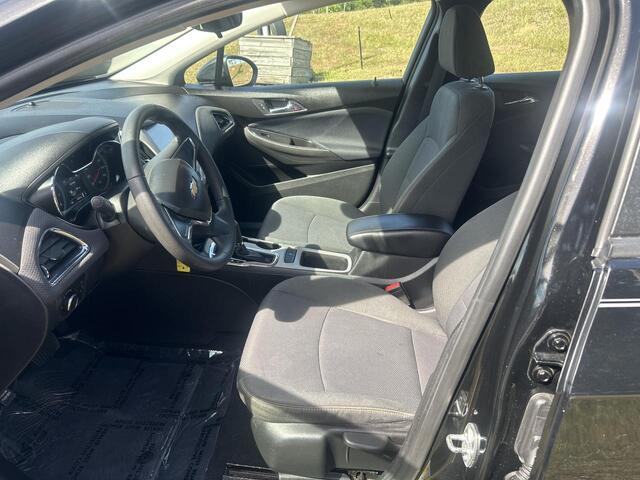 2018 Chevrolet Cruze LS Auto Meridian MS 2018 Chevrolet Cruze LS Auto Meridian MS