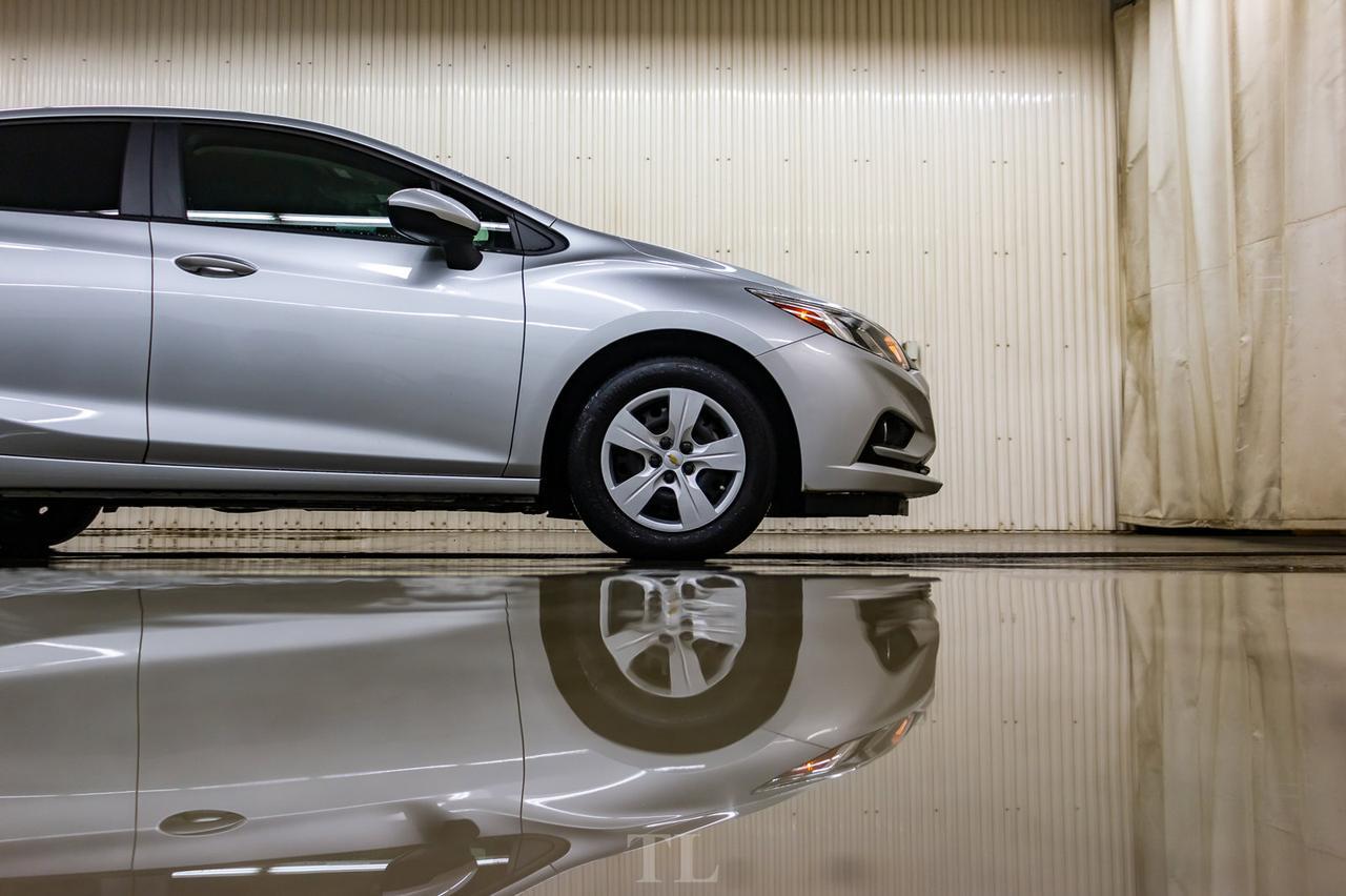 2018 Chevrolet Cruze LS BCam Red Deer AB