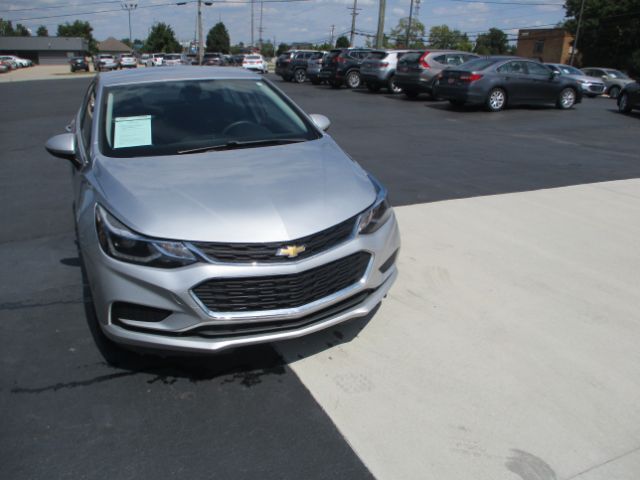 2018 Chevrolet Cruze LT Auto