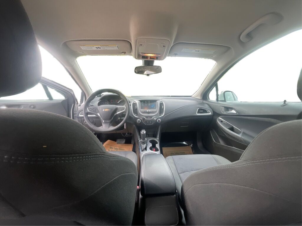 2018 Chevrolet Cruze LT Auto Redford MI
