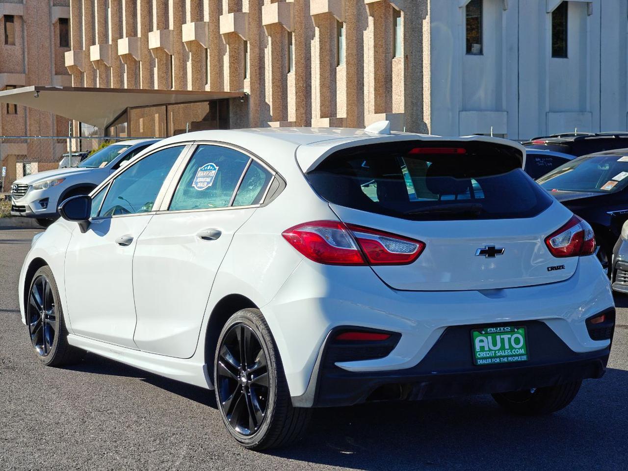 2018 Chevrolet Cruze LT Auto