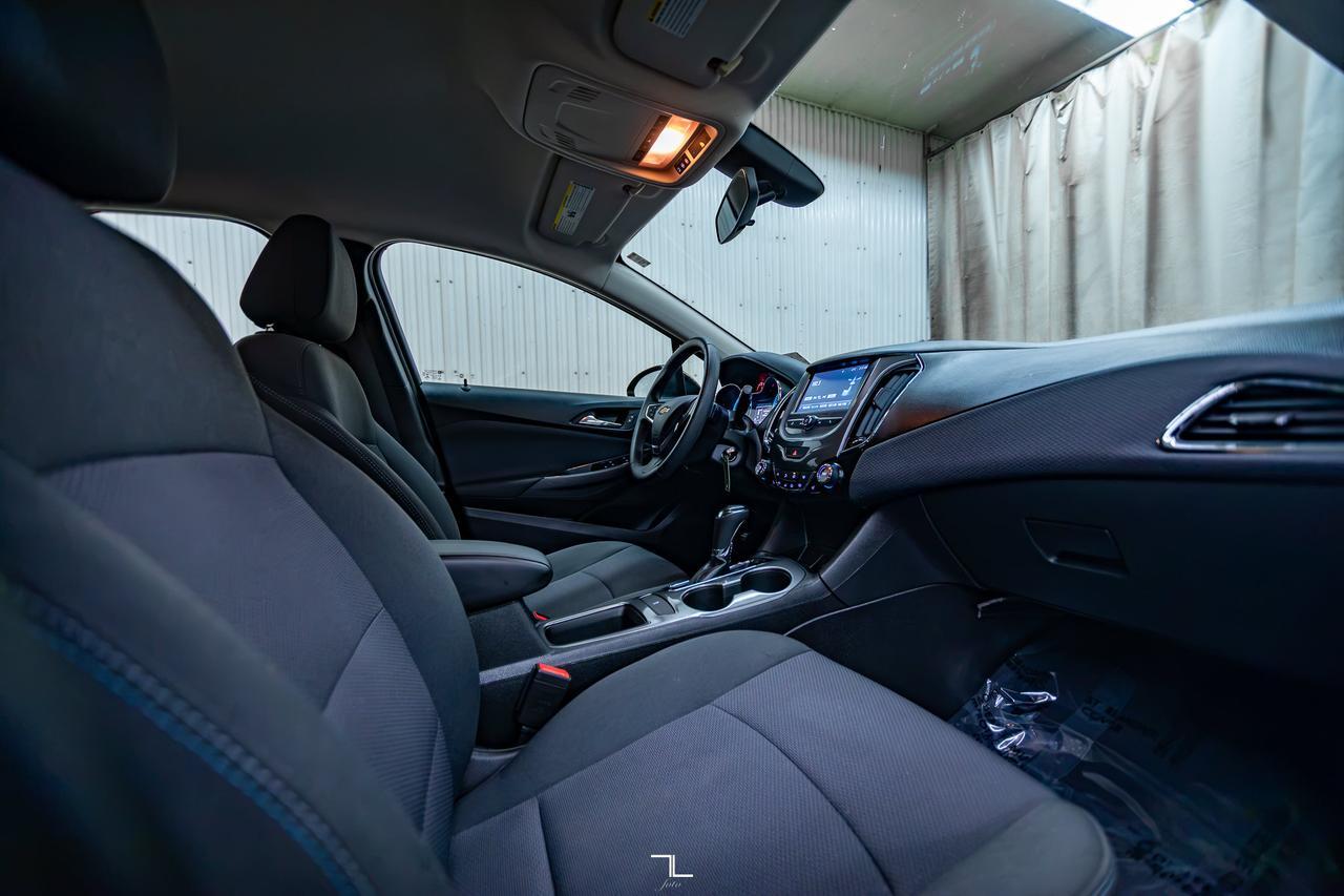 2018 Chevrolet Cruze LT Hatchback BCam HSeat Red Deer AB