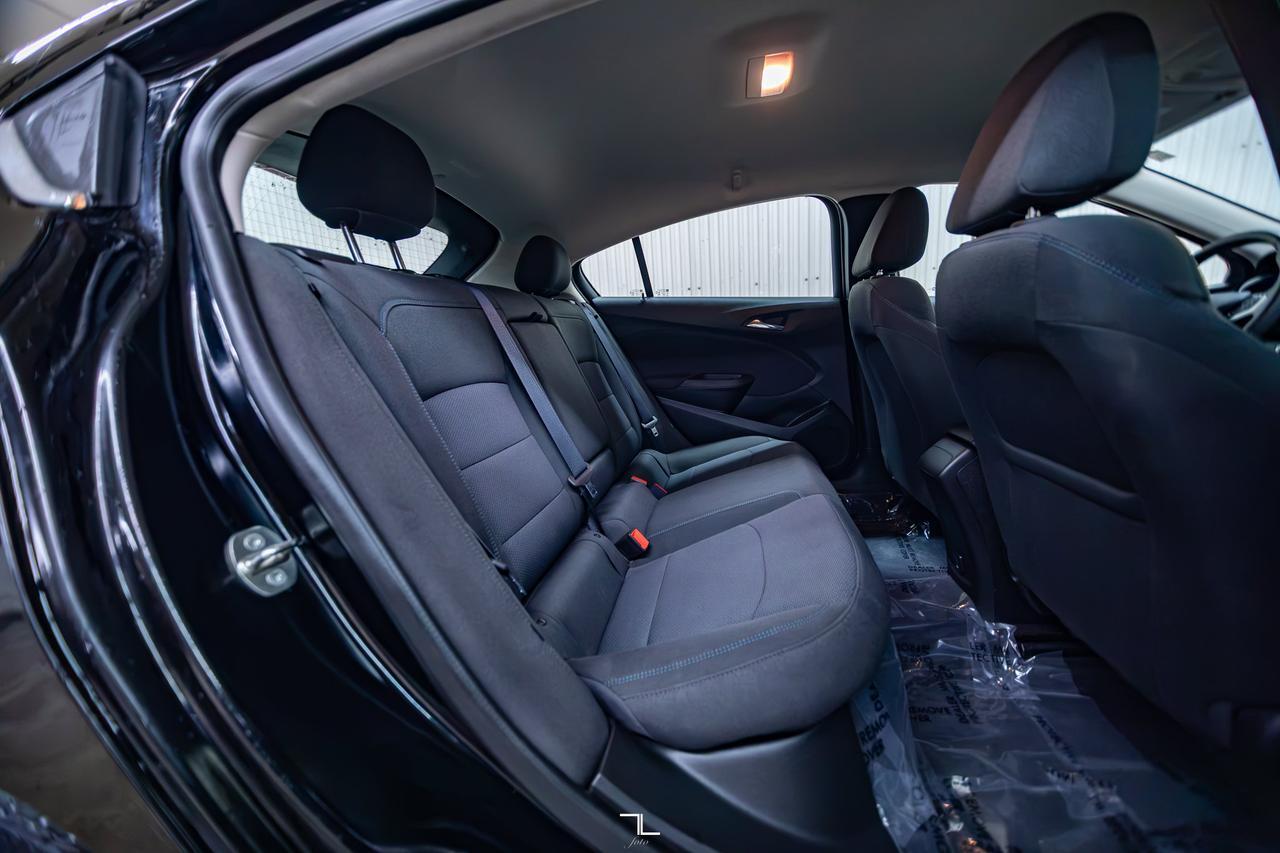 2018 Chevrolet Cruze LT Hatchback BCam HSeat Red Deer AB