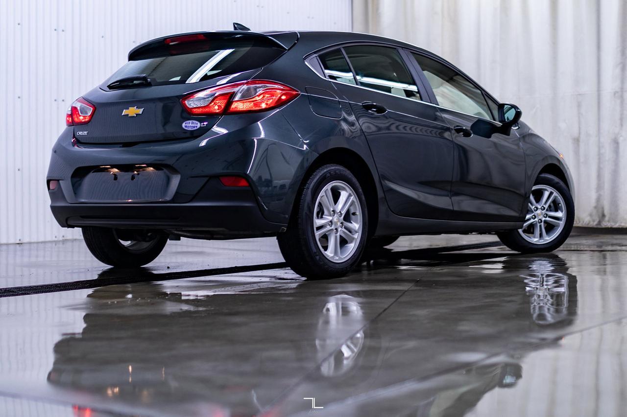 2018 Chevrolet Cruze LT Hatchback Roof BCam Red Deer AB