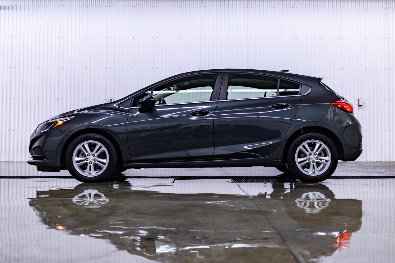 2018 Chevrolet Cruze LT Hatchback Roof BCam Red Deer AB