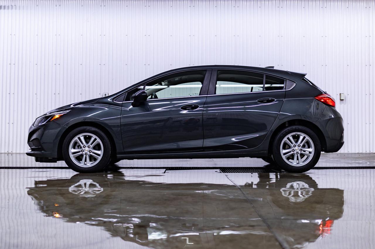 2018 Chevrolet Cruze LT Hatchback Roof BCam Red Deer AB