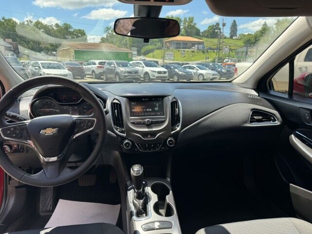 2018 Chevrolet Cruze LT - Photo 12