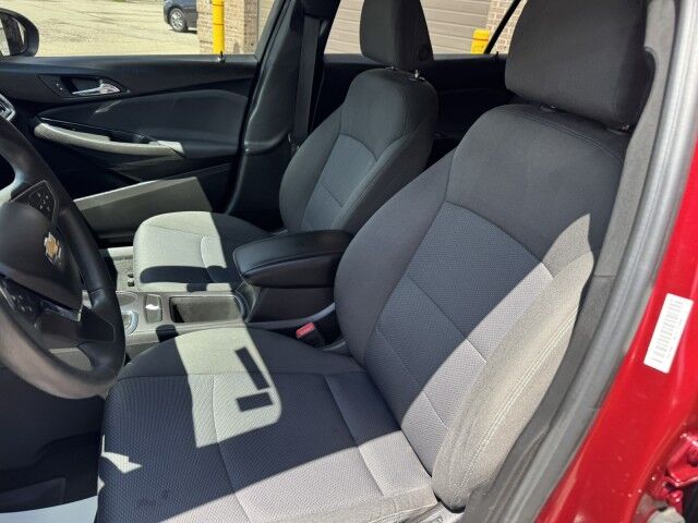 2018 Chevrolet Cruze LT - Photo 9