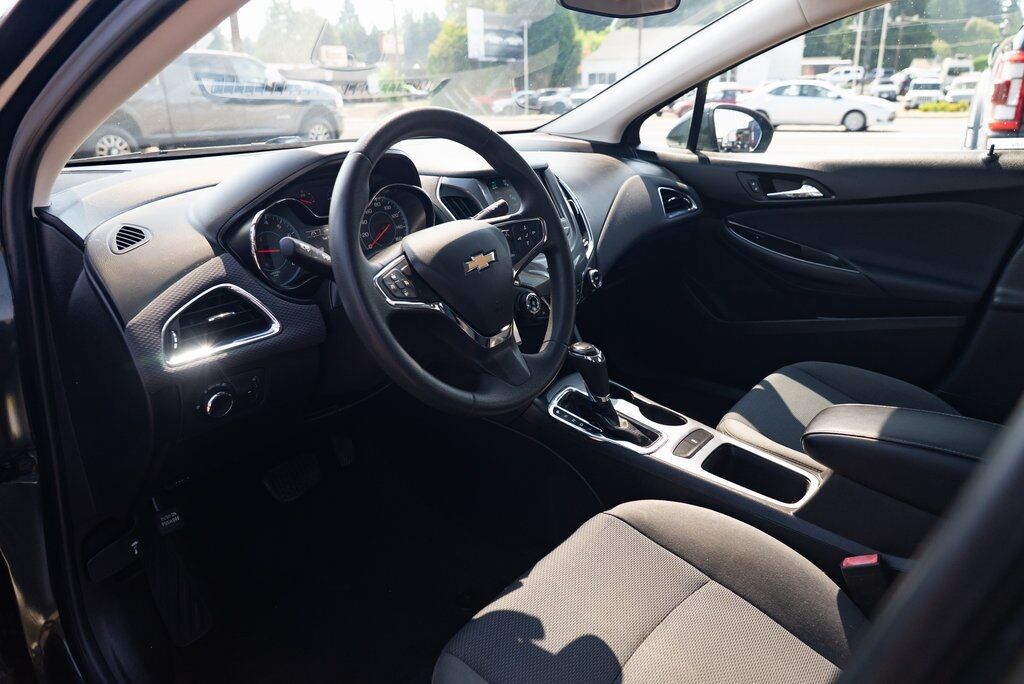 2018 Chevrolet Cruze LT Milwaukie OR