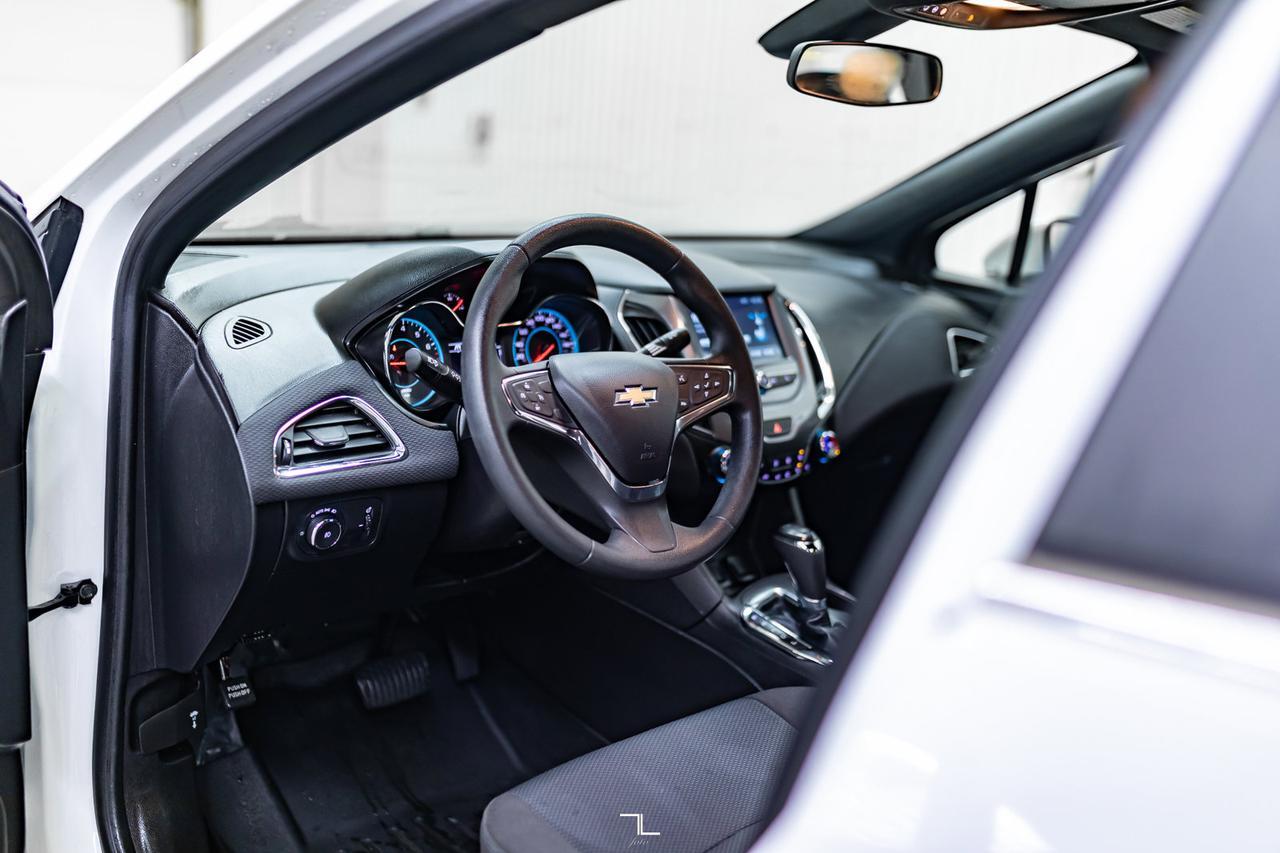 2018 Chevrolet Cruze LT RS BCam Red Deer AB