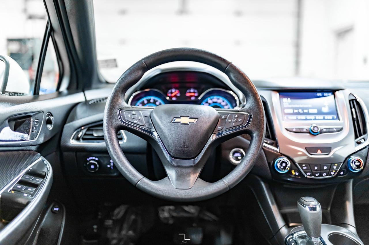 2018 Chevrolet Cruze LT RS BCam Red Deer AB