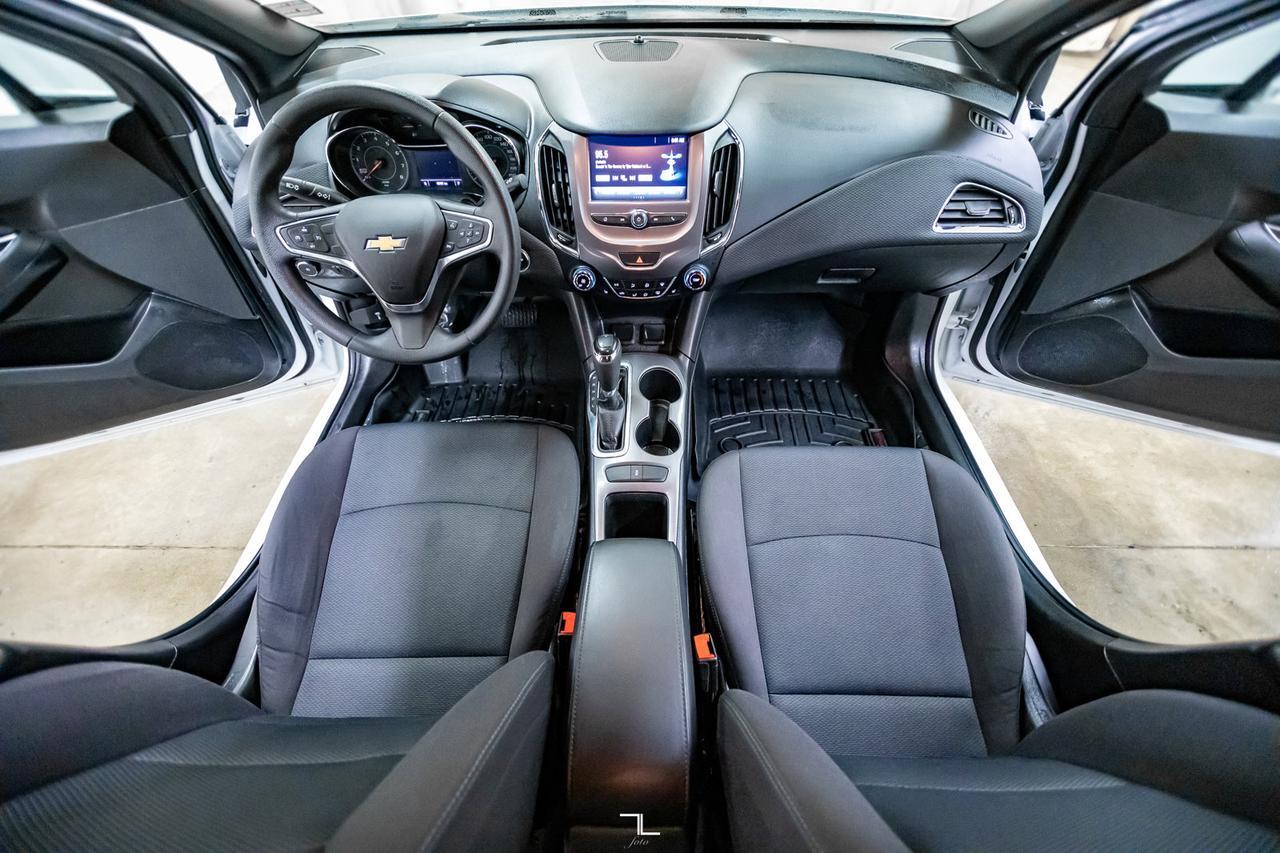 2018 Chevrolet Cruze LT RS BCam Red Deer AB