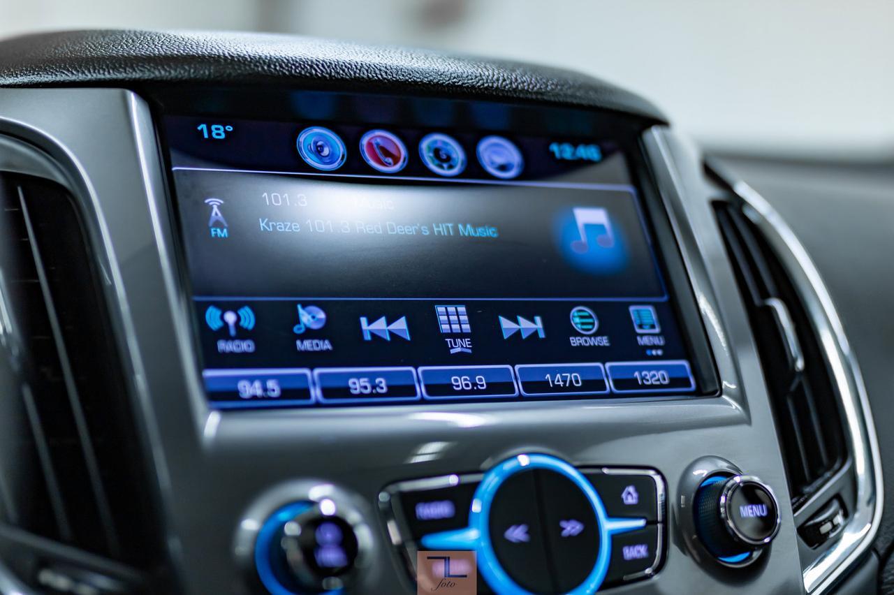 2018 Chevrolet Cruze LT Roof BCam Red Deer AB