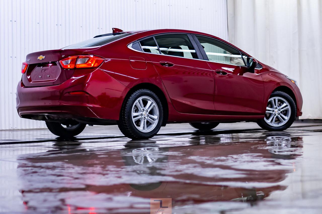 2018 Chevrolet Cruze LT Roof BCam Red Deer AB