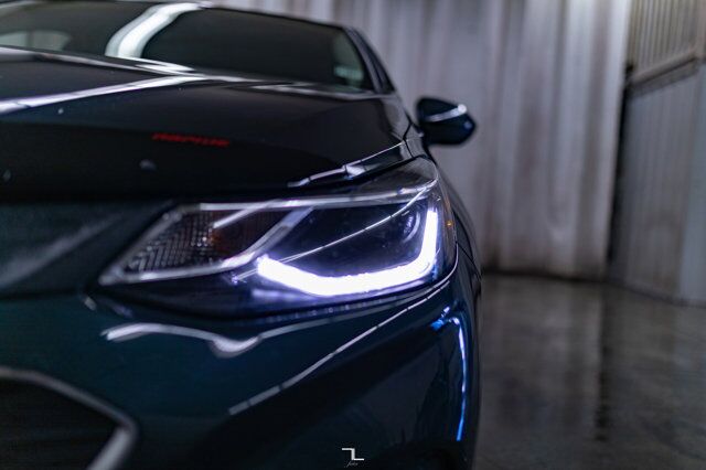 2018 Chevrolet Cruze LT Roof BCam Red Deer AB