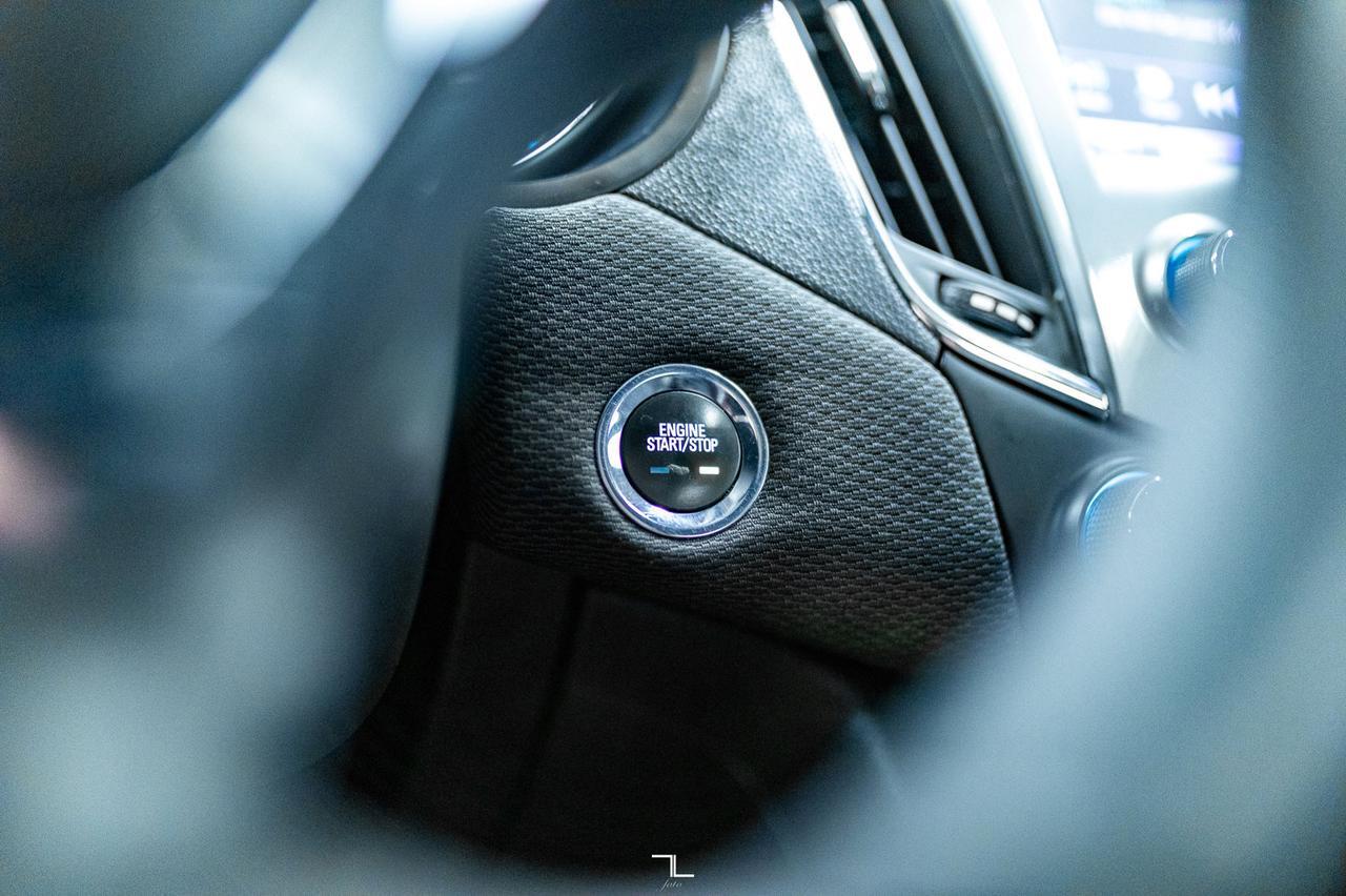 2018 Chevrolet Cruze LT Roof BCam Red Deer AB