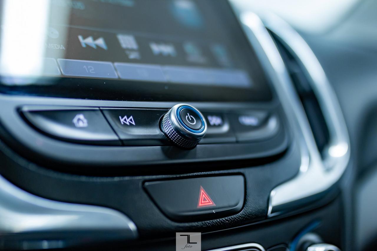 2018 Chevrolet Equinox AWD LT Roof BCam Red Deer AB