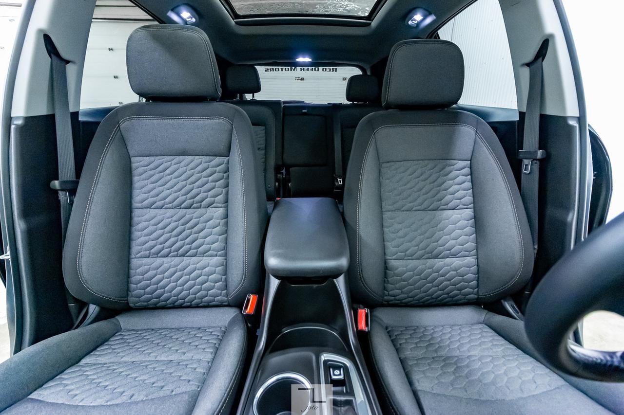 2018 Chevrolet Equinox AWD LT Roof BCam Red Deer AB