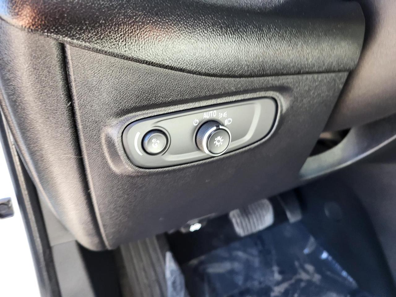 2018 Chevrolet Equinox FWD 4dr LT w/1LT Beeville TX