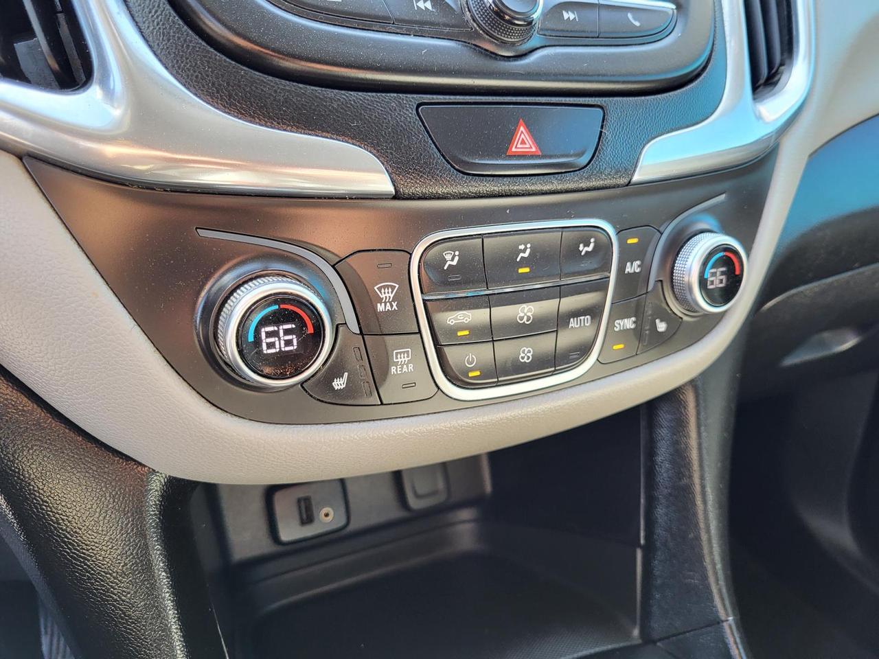 2018 Chevrolet Equinox FWD 4dr LT w/1LT Beeville TX