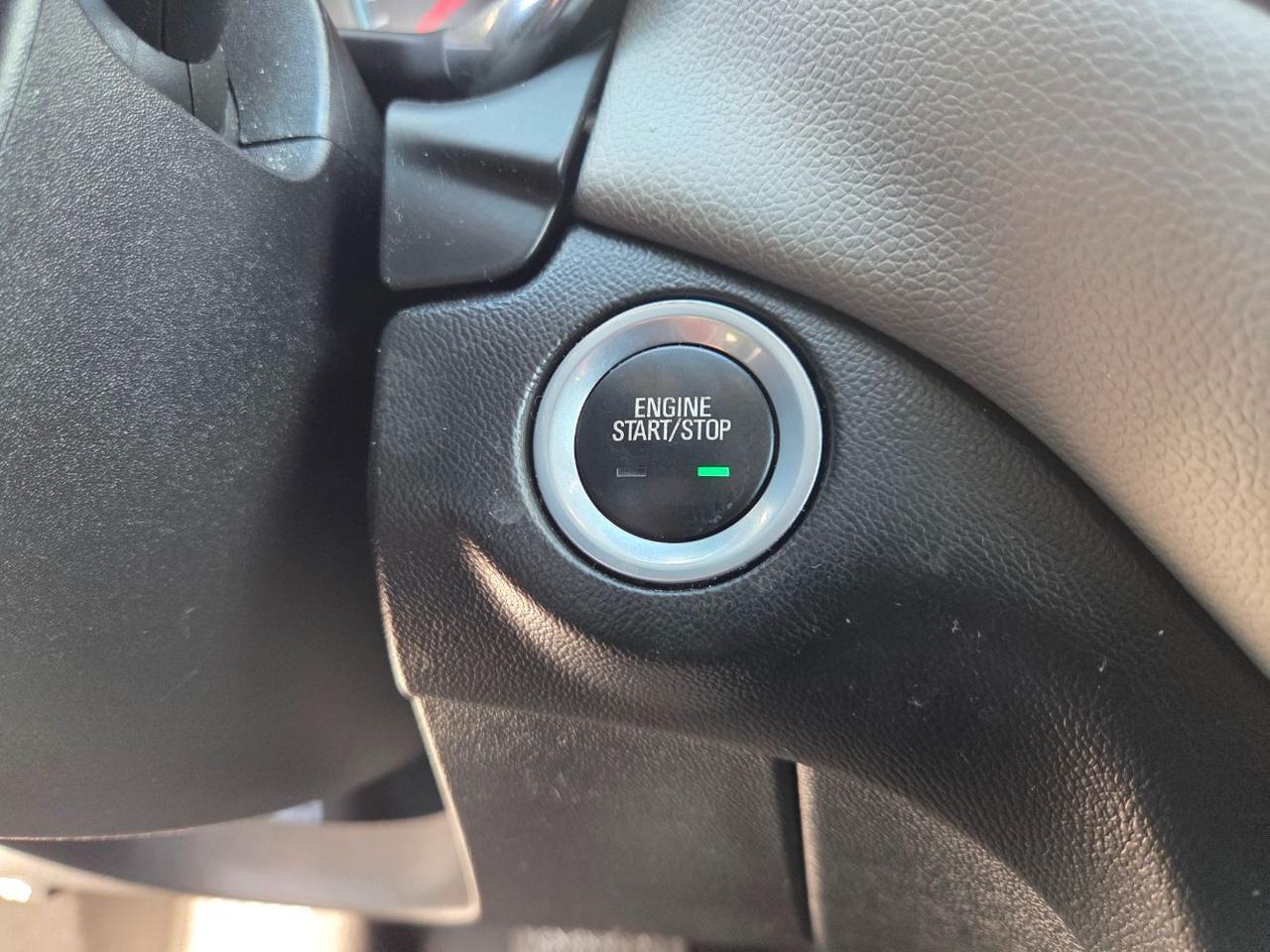 2018 Chevrolet Equinox LS Charlton MA