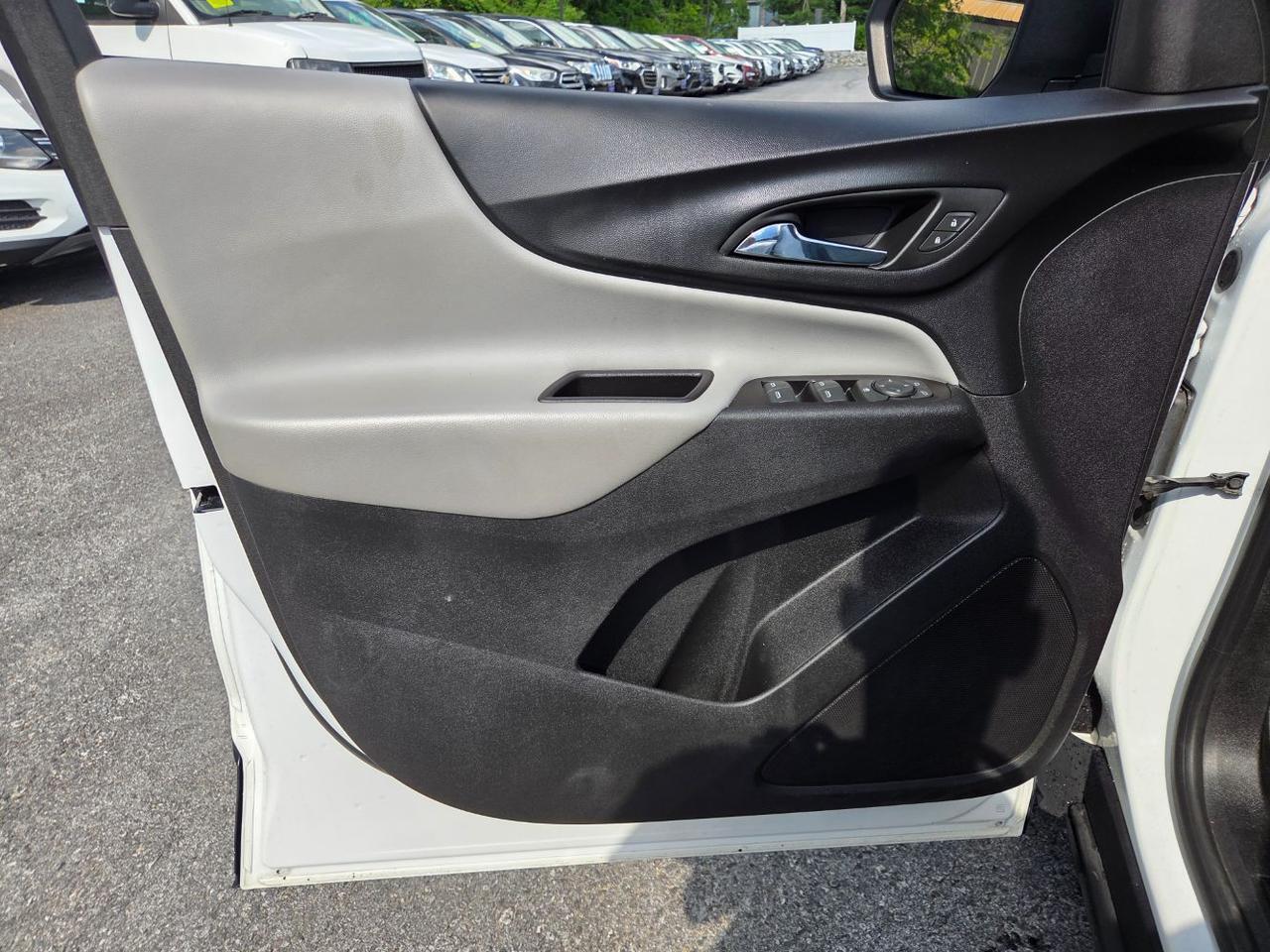 2018 Chevrolet Equinox LS Charlton MA