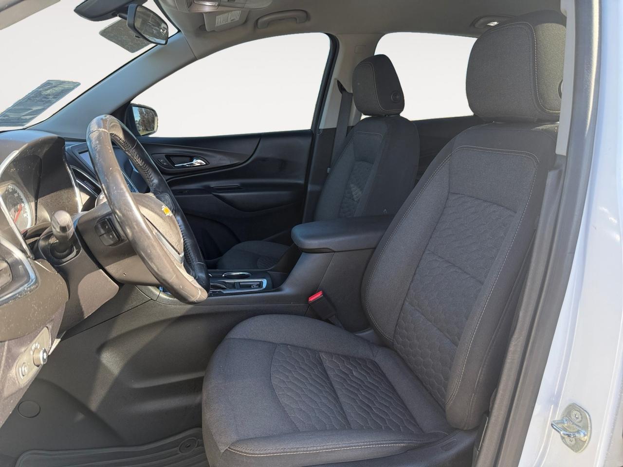 2018 Chevrolet Equinox LT, HEATED SEATS, BACKUP CAMERA, UNIVERSAL GARAGE DOOR OPENER, POWER MIRRORS, REMOTE START, ALL WEATHER FLOOR MATS, COME AND TEST DRIVE THIS CHEVROLET EQUINOX TODAY! Norfolk VA