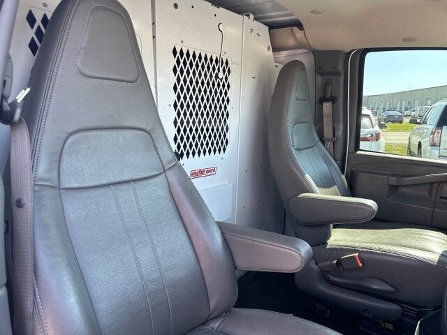 2018 Chevrolet Express 2500 Cargo Van w/ Bin Package Ashland VA