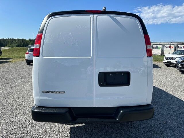 2018 Chevrolet Express 2500 Cargo Van w/ Bin Package Ashland VA