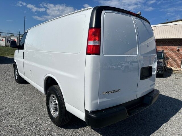 2018 Chevrolet Express 2500 Cargo Van w/ Bin Package Ashland VA